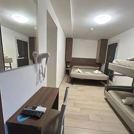 Hotel Bed And Book Rimini Exterior photo